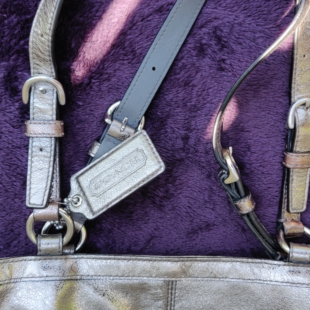 Coach purse - Picture 6 of 6